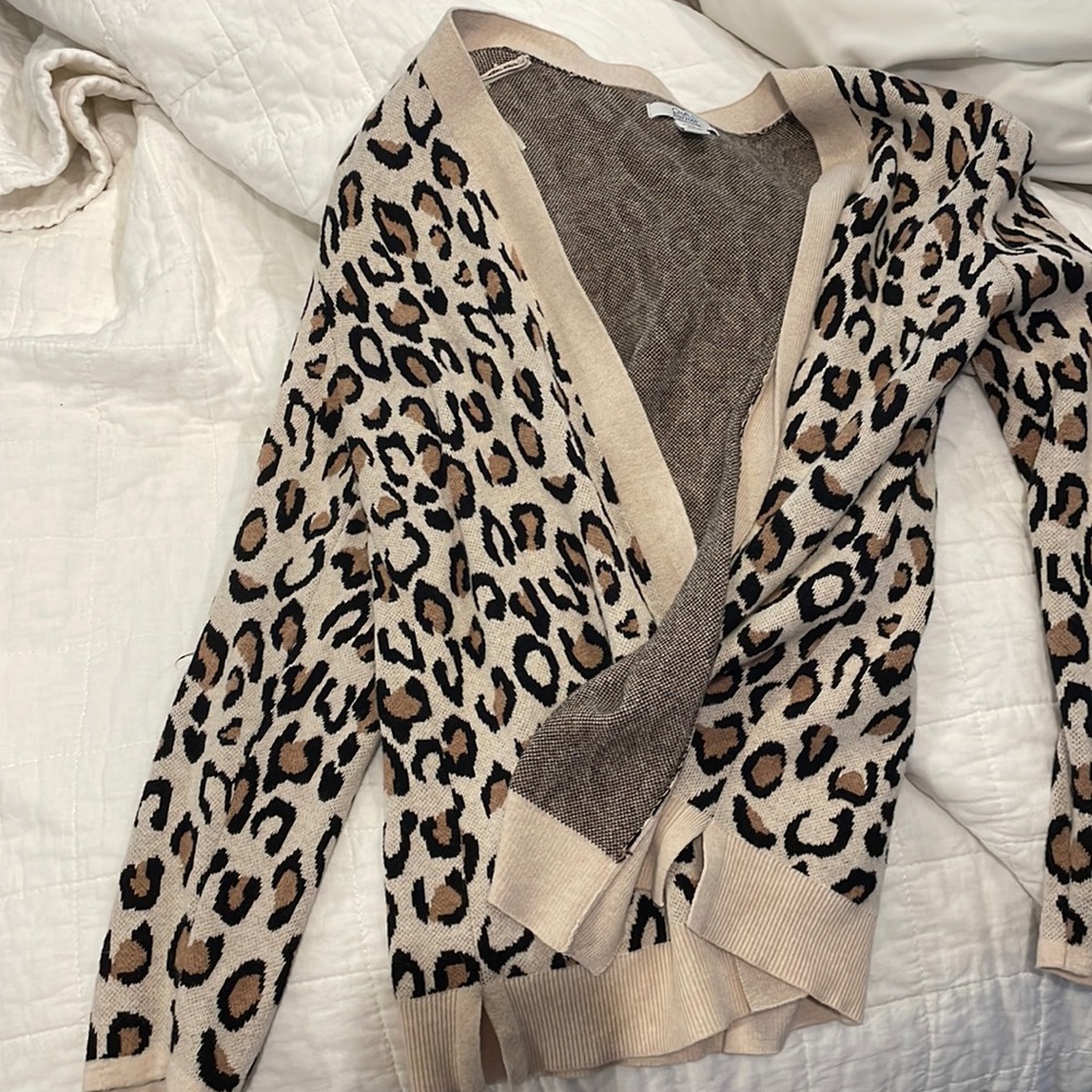 Cheetah cardigan! S/M size!